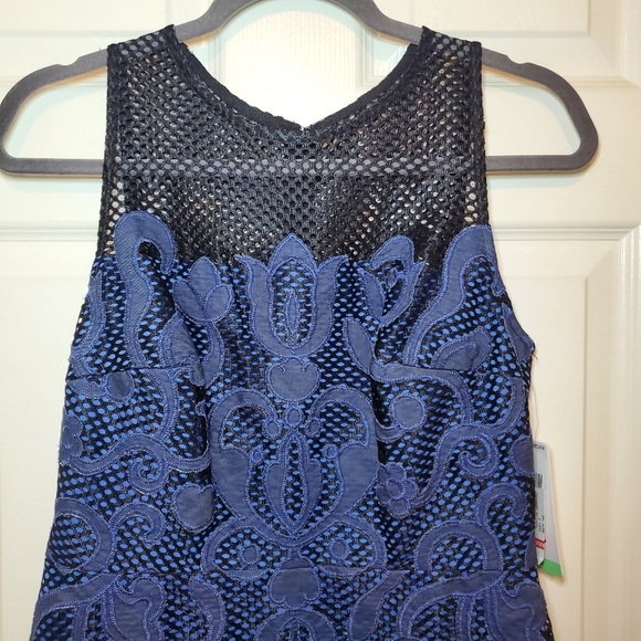 Julia Jordan Embroidered Applique Fit and Flare Dress Size 8 - Picture 4 of 13